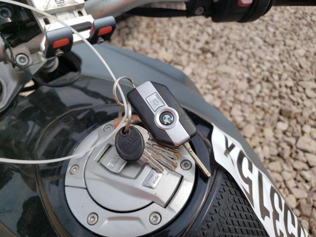 undisplay BMW R-SERIES 2015 Серый