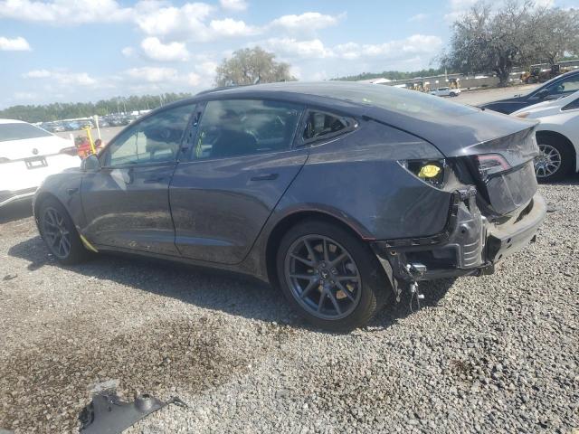  TESLA MODEL 3 2023 Серый