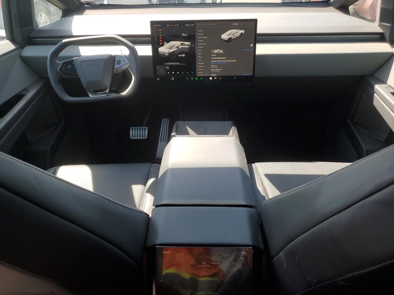 2024 Tesla Cybertruck VIN: 7G2CEHED9RA047674 Lot: 52544295