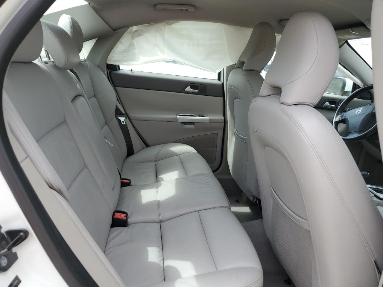 2010 Volvo S40 2.4I VIN: YV1382MS4A2508856 Lot: 54104905