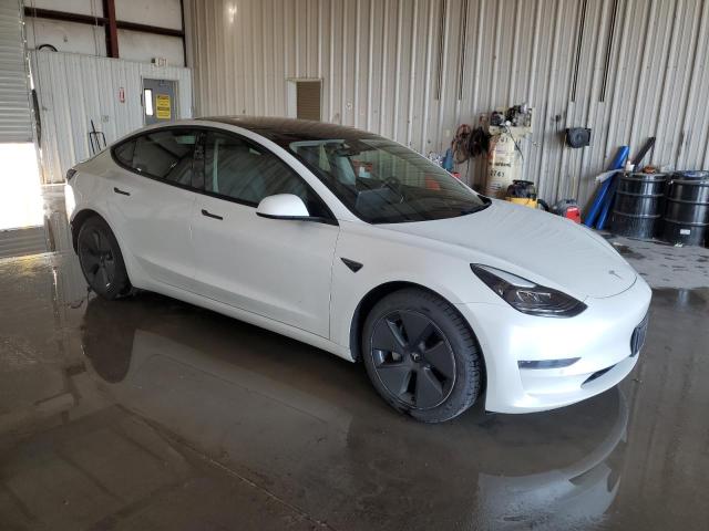  TESLA MODEL 3 2021 Biały