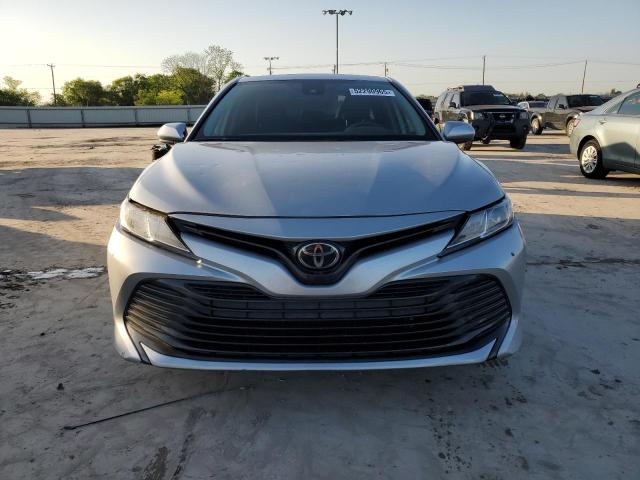  TOYOTA CAMRY 2019 Szary
