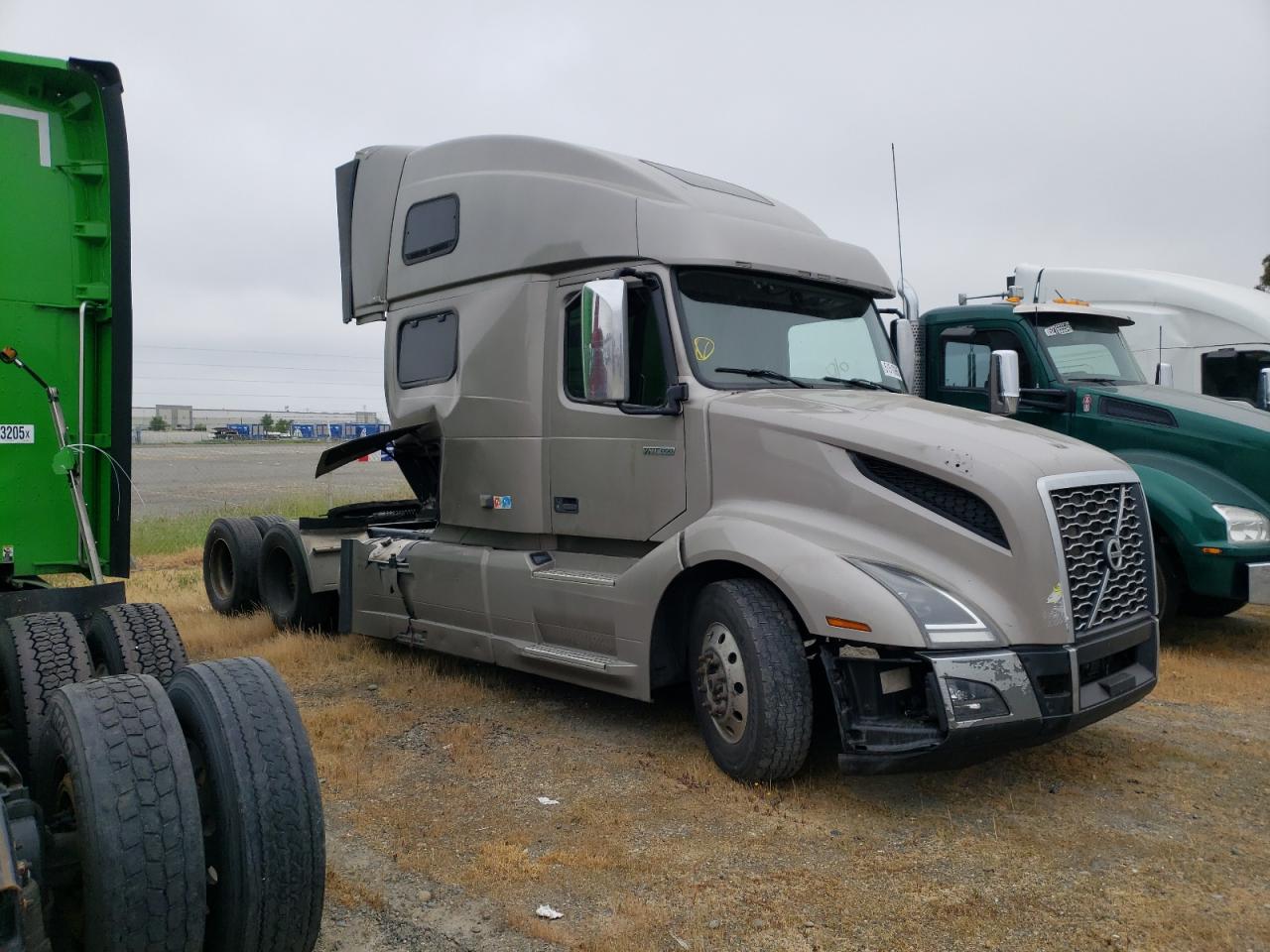 2020 Volvo Vn Vnl en Venta en Sacramento, CA - Side