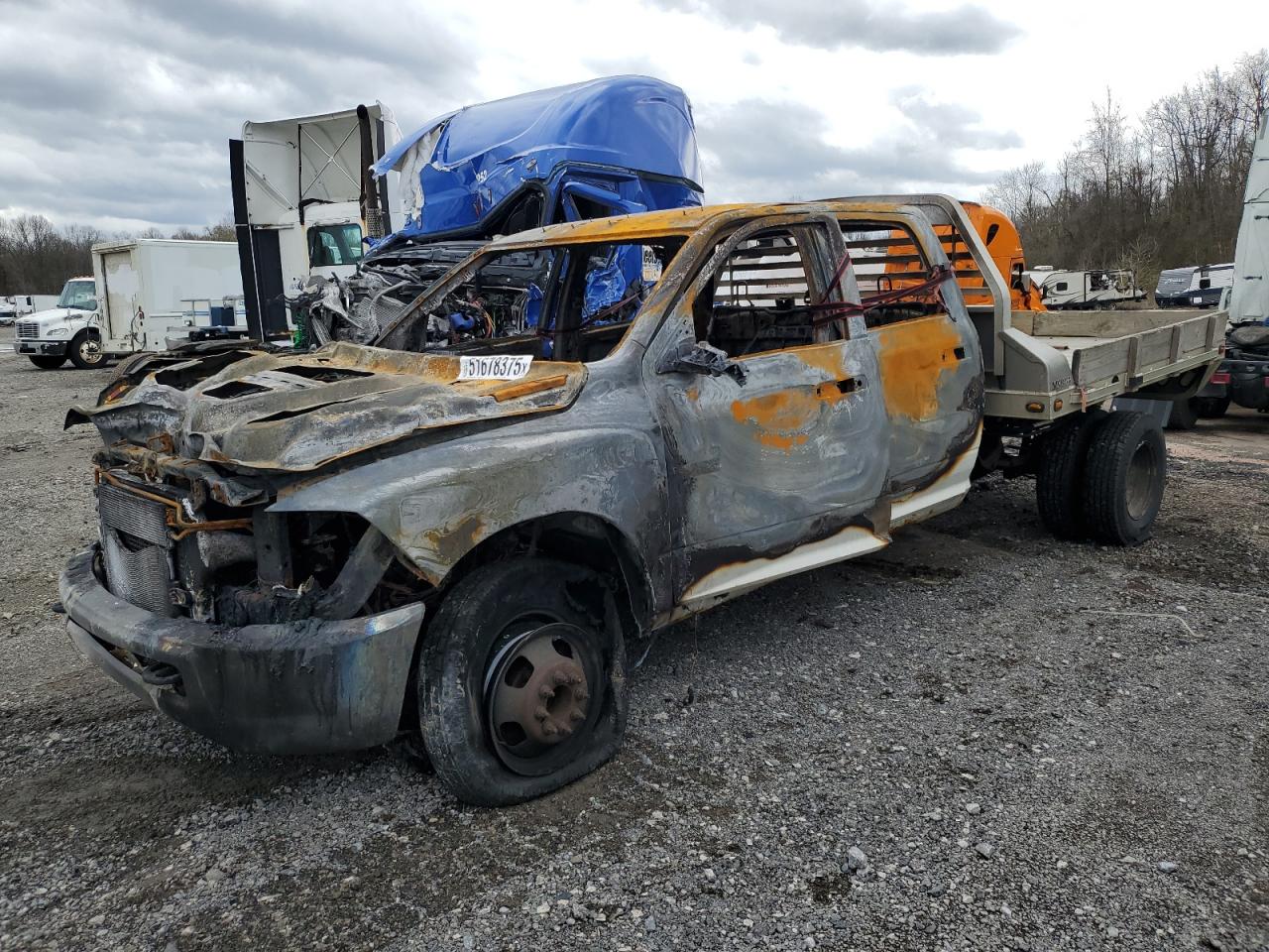 2012 Dodge Ram 3500 St იყიდება Ellwood City-ში, PA - Burn