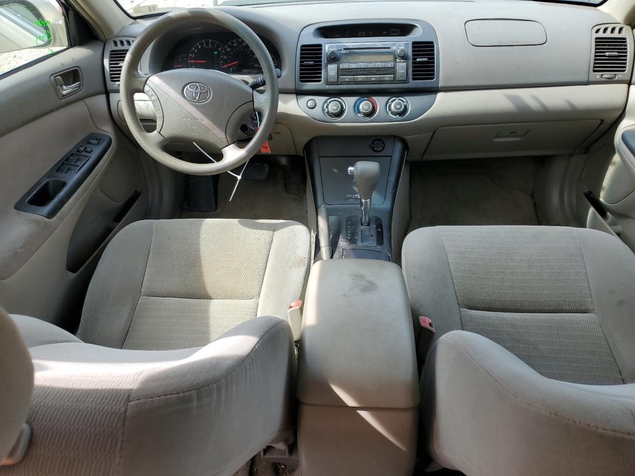 2005 Toyota Camry Le VIN: 4T1BE30K35U040209 Lot: 54211415
