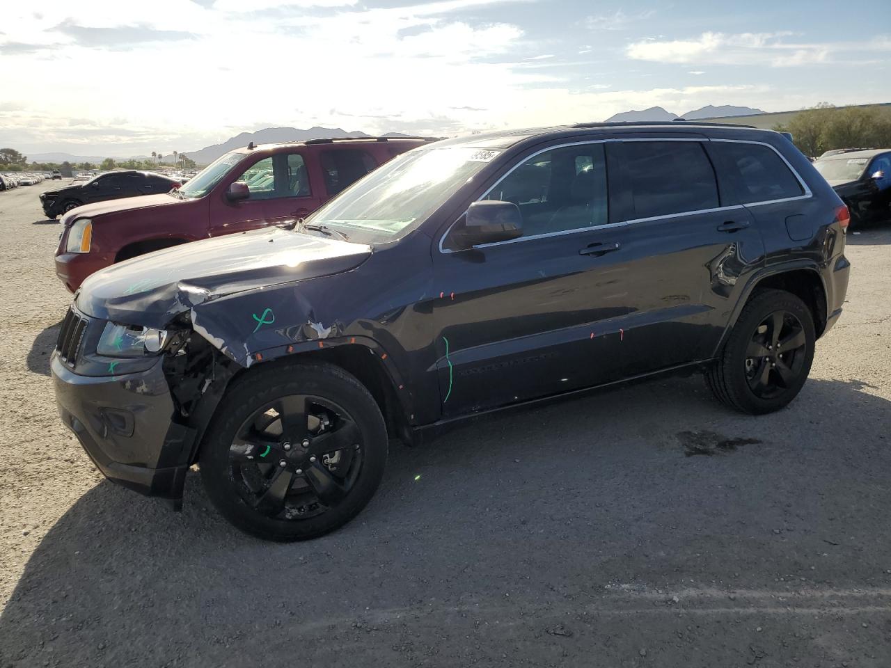 2015 Jeep Grand Cherokee Laredo for Sale in Las Vegas, NV - Front End