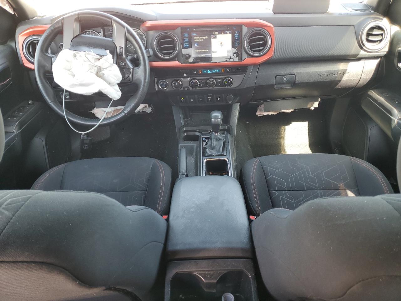 2017 Toyota Tacoma - Image 8