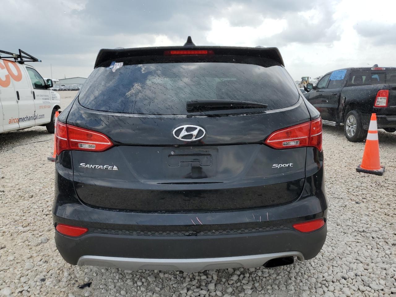 2016 Hyundai Santa Fe Sport VIN: 5XYZU3LB7GG355701 Lot: 55065375