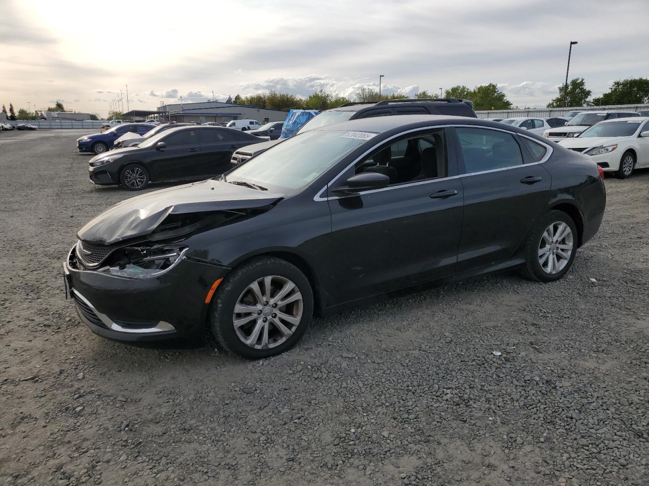 2015 Chrysler 200 Limited იყიდება Sacramento-ში, CA - Front End