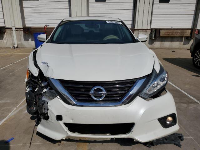  NISSAN ALTIMA 2016 Biały
