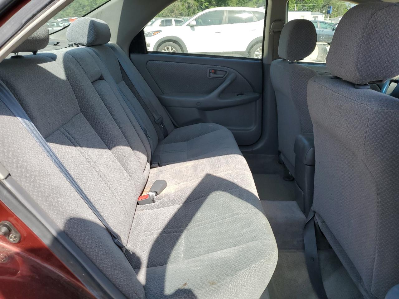 2000 Toyota Camry Ce VIN: JT2BG22K8Y0438087 Lot: 54333685