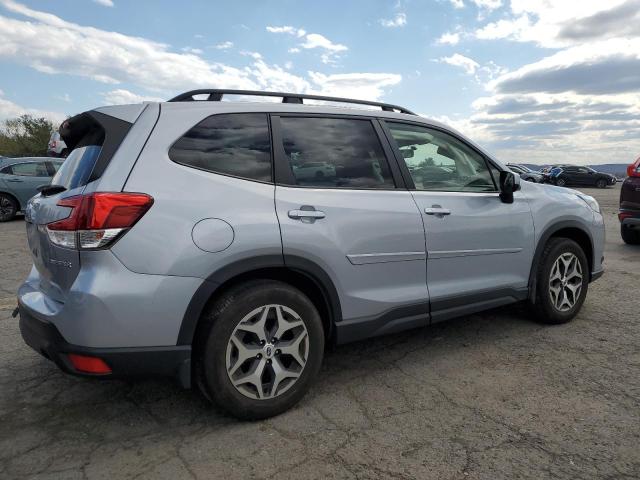  SUBARU FORESTER 2022 Silver