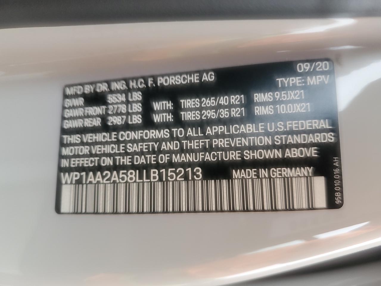 2020 Porsche Macan VIN: WP1AA2A58LLB15213 Lot: 51792865