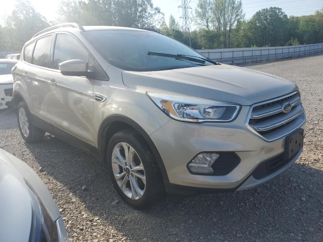  FORD ESCAPE 2018 Золотой