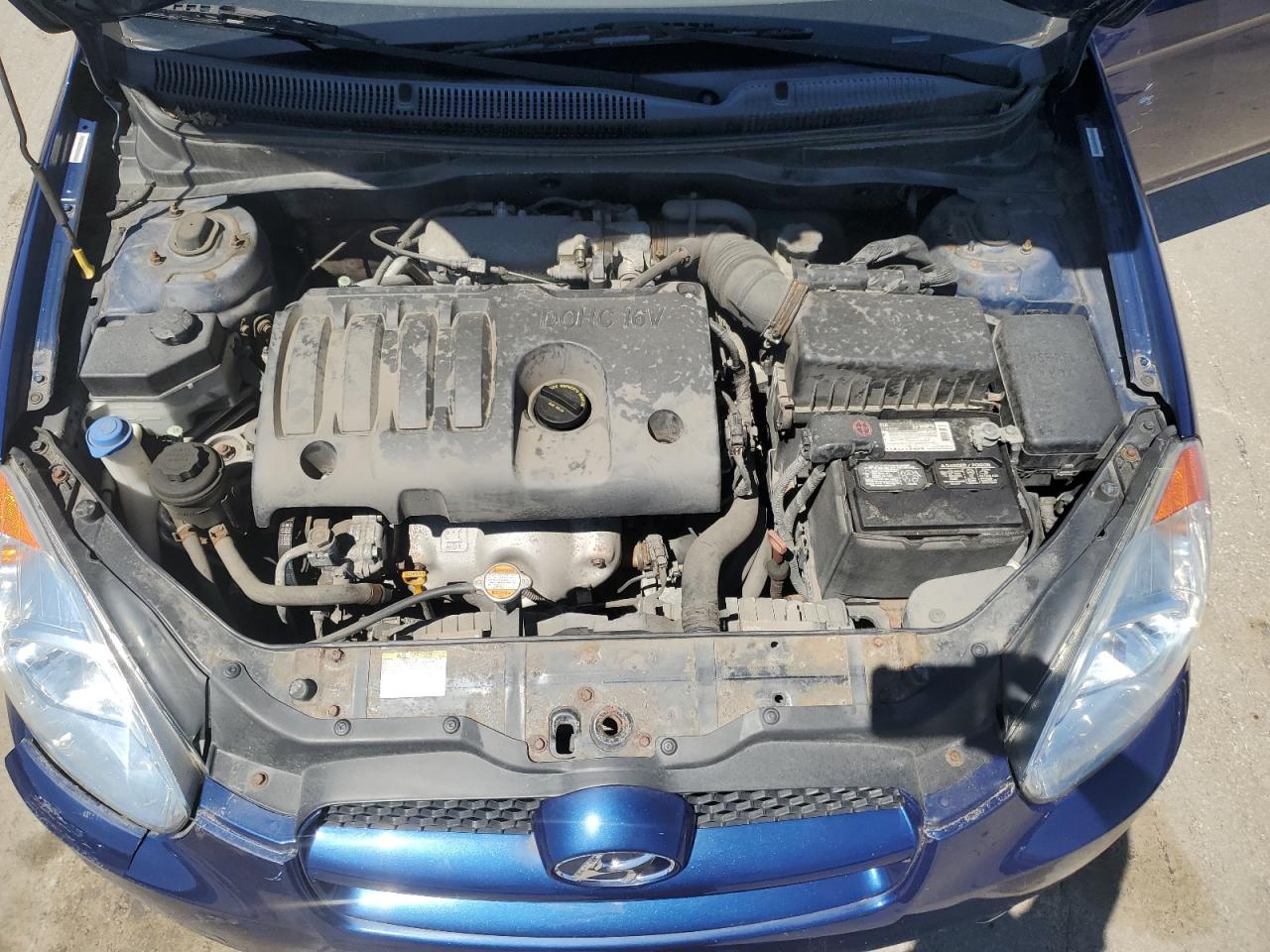 2010 Hyundai Accent Blue VIN: KMHCM3AC7AU168316 Lot: 53984035