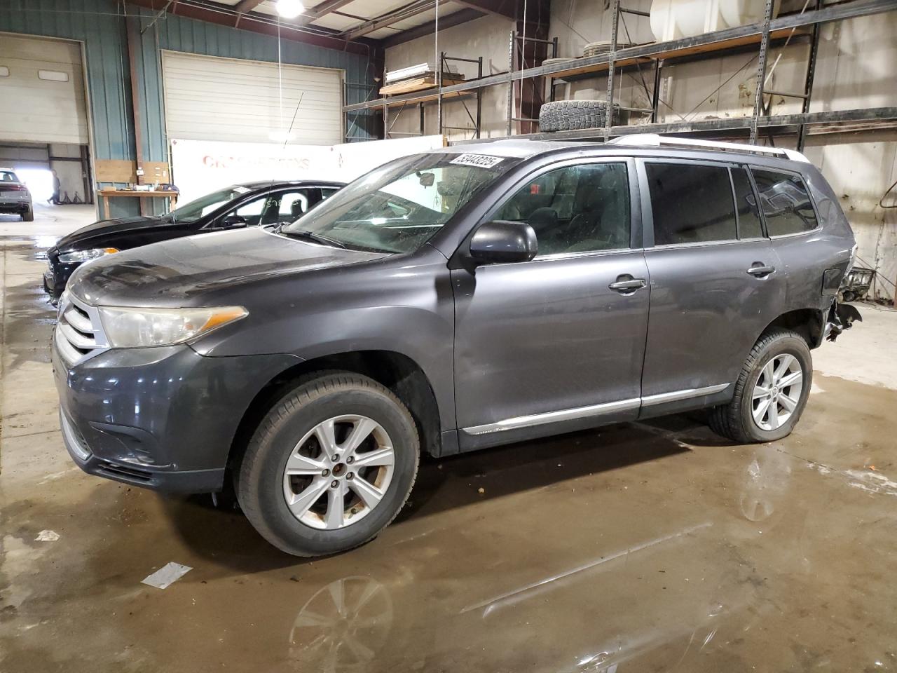 2011 Toyota Highlander Base for Sale in Eldridge, IA - Rear End