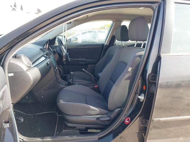 2009 MAZDA 3 TAKARA