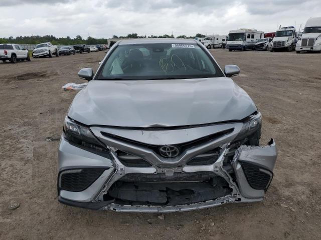  TOYOTA CAMRY 2023 Сріблястий