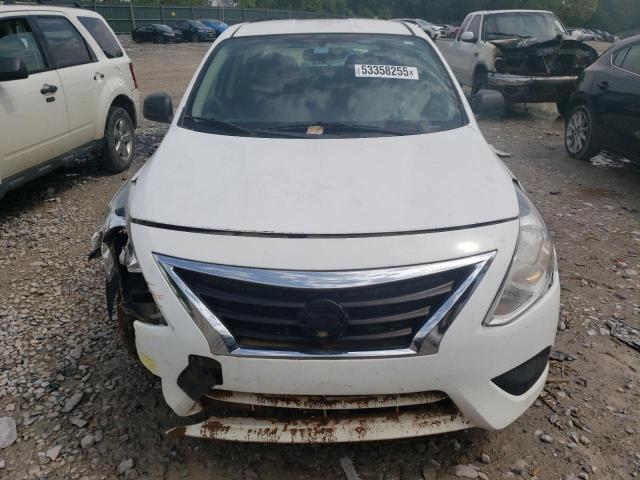 Sedans NISSAN VERSA 2015 Biały