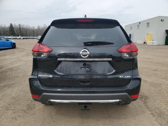  NISSAN ROGUE 2017 Czarny