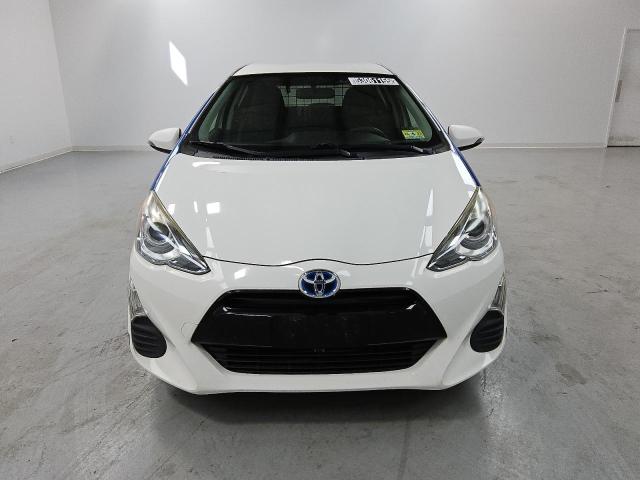  TOYOTA PRIUS 2016 Белы