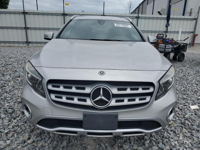  MERCEDES-BENZ GLA-CLASS 2018 Серебристый