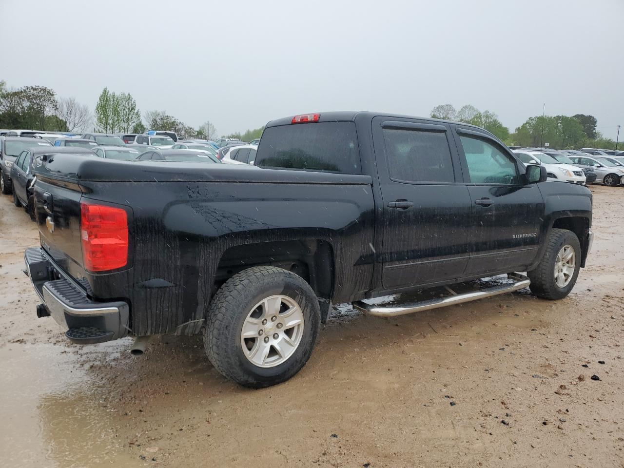 2015 Chevrolet Silverado - Image 3