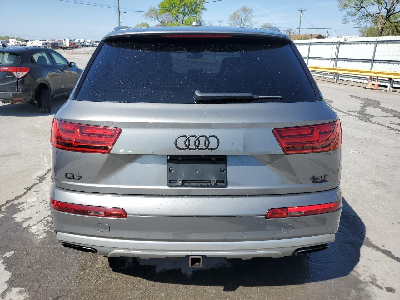 2017 Audi Q7 Premium Plus VIN: WA1LAAF72HD029468 Lot: 52747725