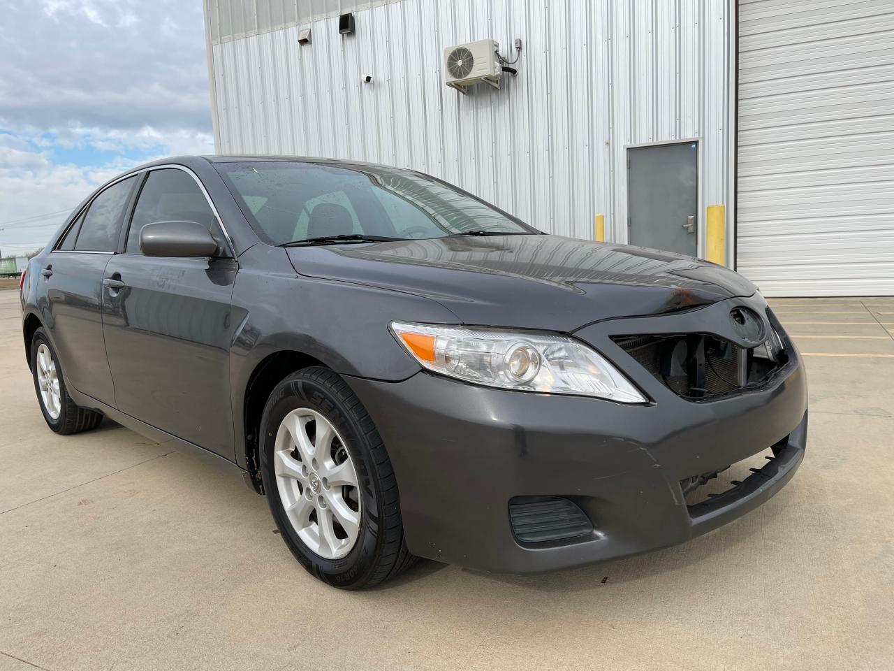 2011 Toyota Camry Base for Sale in Oklahoma City, OK - Side