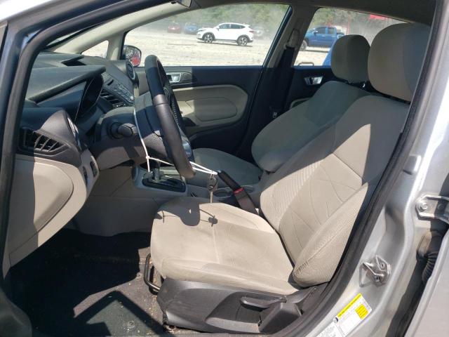  FORD FIESTA 2015 Srebrny