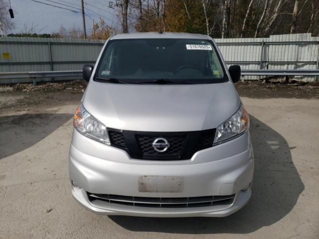  NISSAN NV 2021 Серебристый
