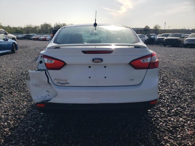  FORD FOCUS 2012 Белы