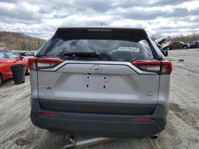  TOYOTA RAV4 2024 Srebrny