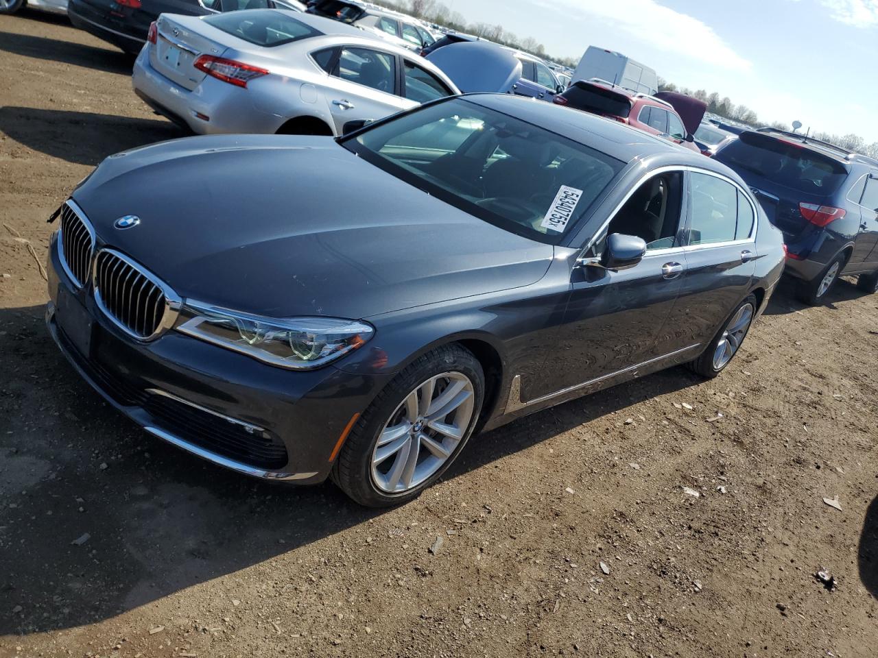 2016 Bmw 750 Xi for Sale in Elgin, IL - Front End