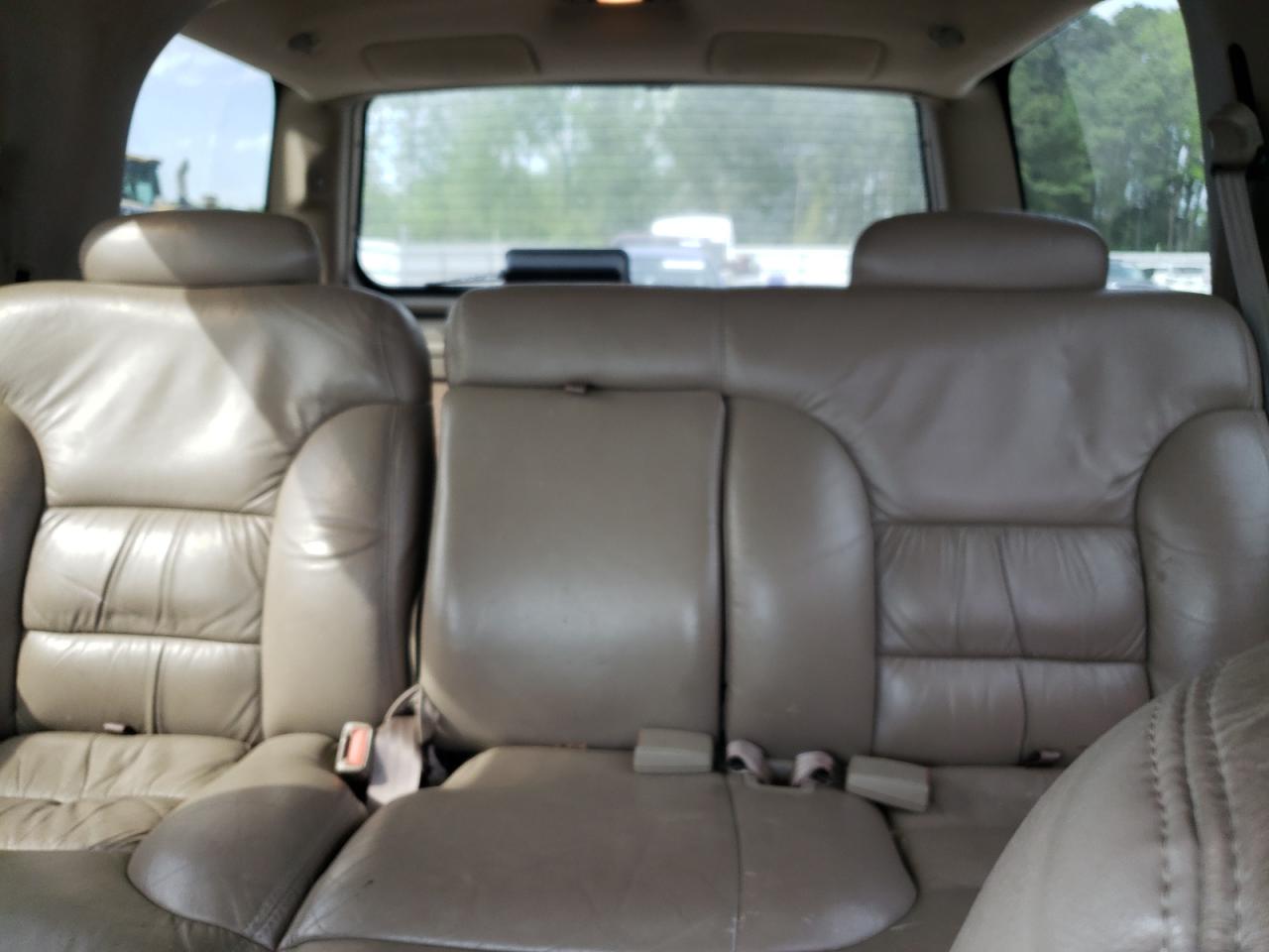 1998 Chevrolet Tahoe K1500 VIN: 1GNEK13R7WJ348565 Lot: 53375725