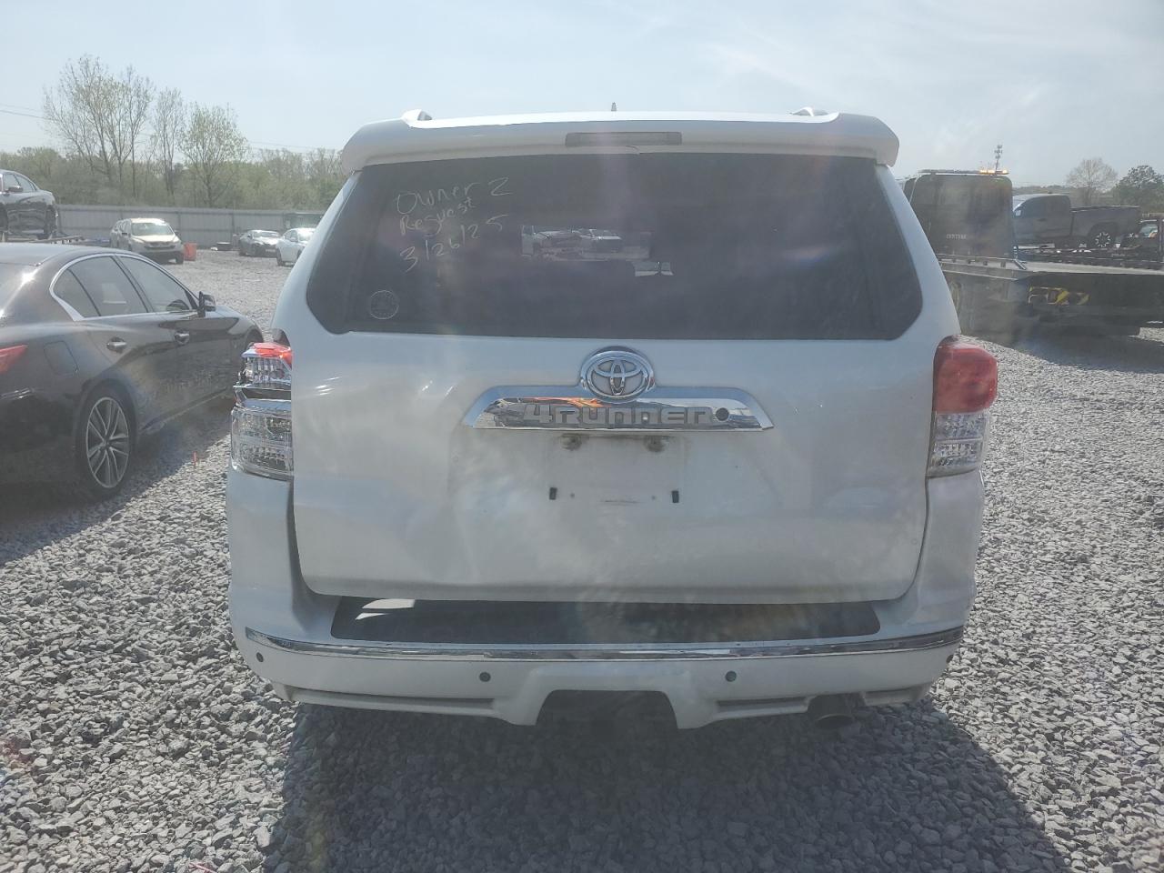 2011 Toyota 4Runner Sr5 VIN: JTEZU5JR6B5027629 Lot: 51328975