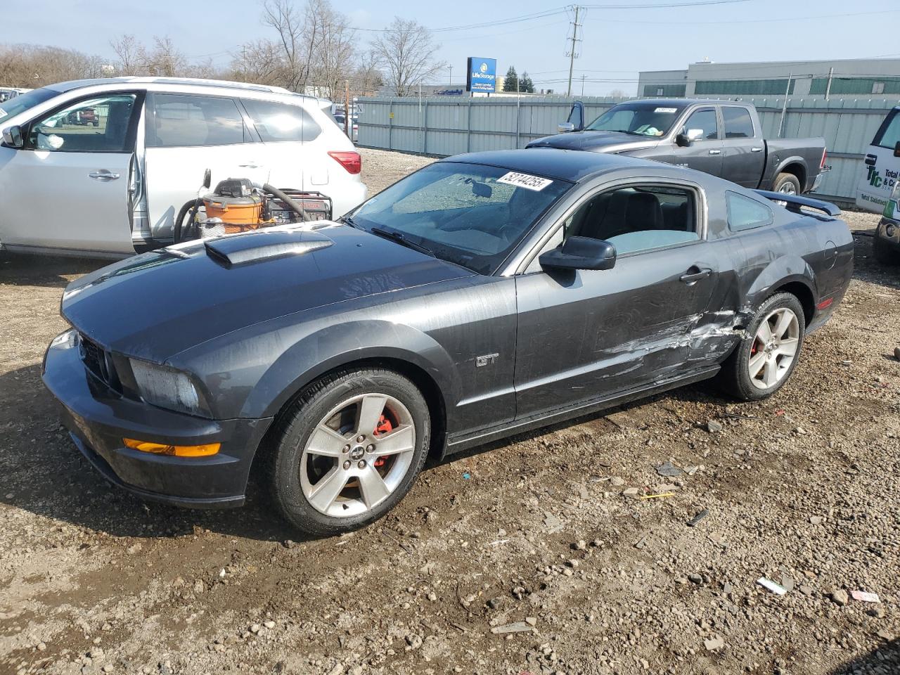 2007 Ford Mustang Gt zu verkaufen in Chicago Heights, IL - Side