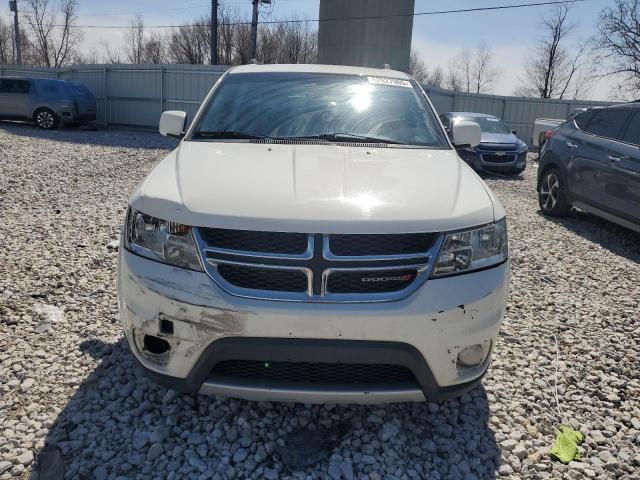 Parquets DODGE JOURNEY 2015 Biały