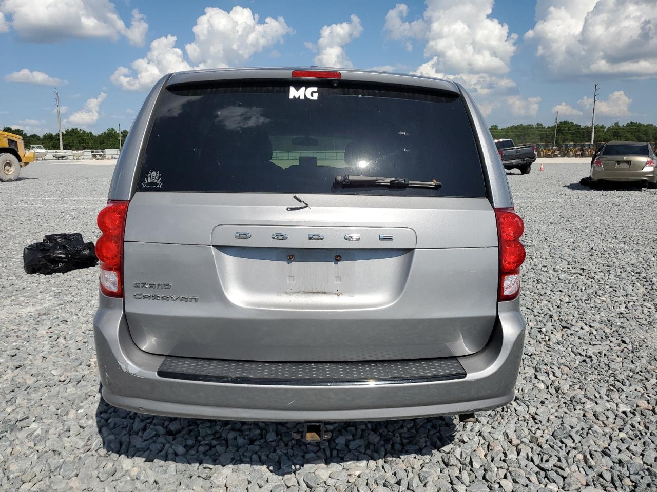 2015 Dodge Grand Caravan Se VIN: 2C4RDGBG1FR685591 Lot: 51317785