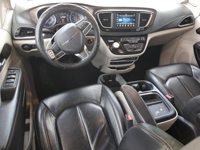  CHRYSLER PACIFICA 2018 Srebrny
