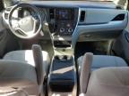 2016 Toyota Sienna Le იყიდება East Granby-ში, CT - Front End