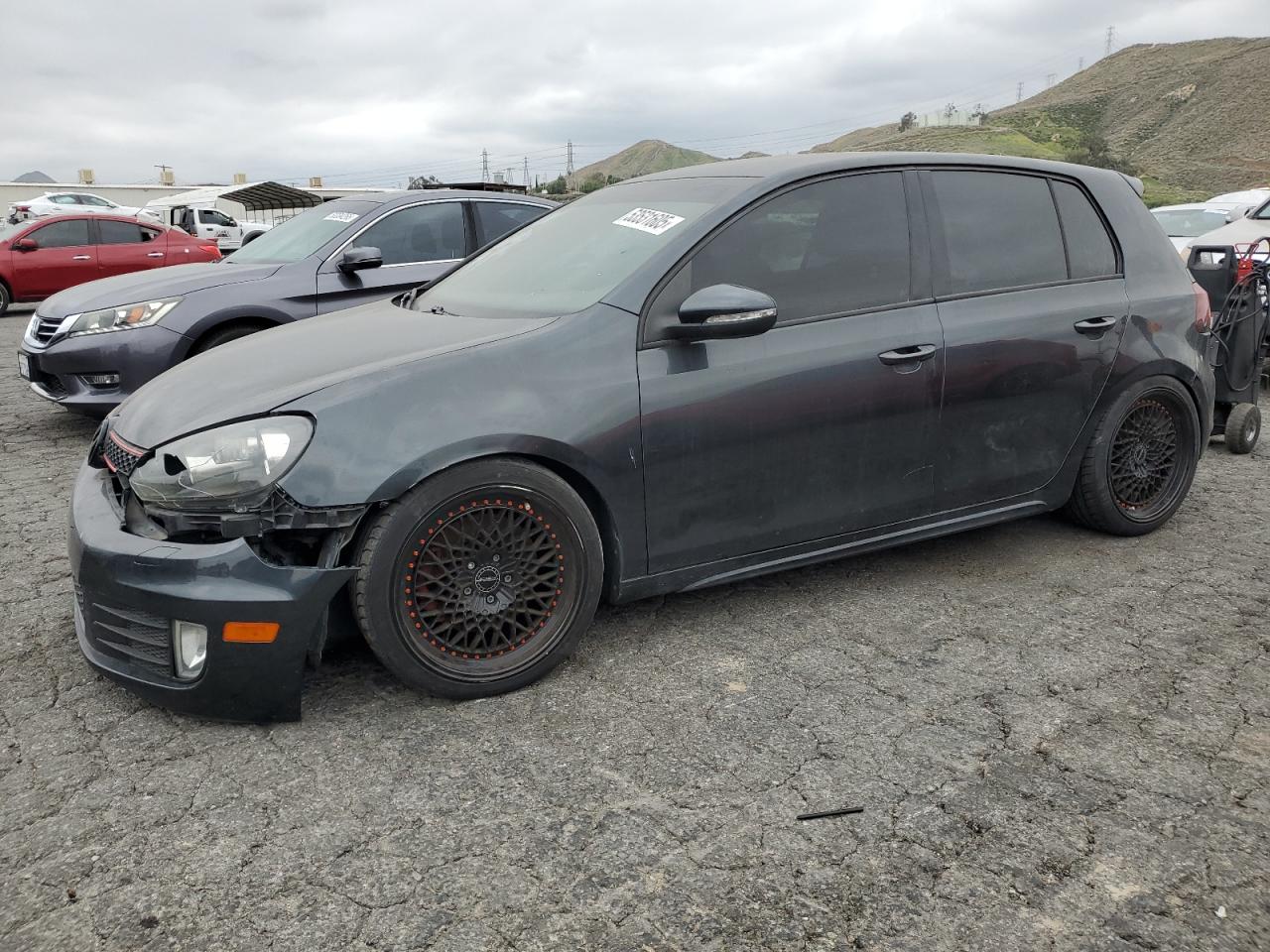 2013 Volkswagen Gti zu verkaufen in Colton, CA - Front End