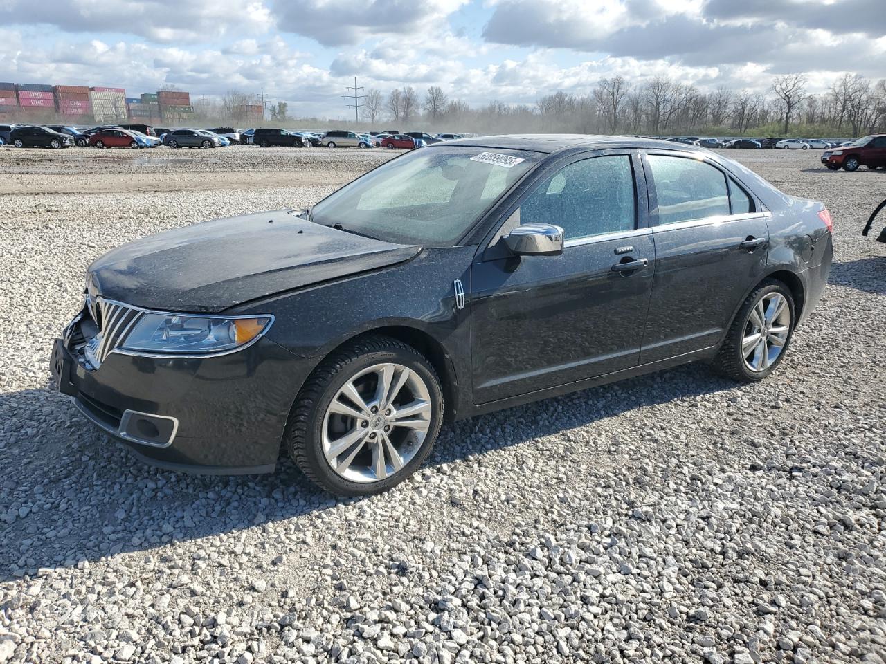 2011 Lincoln Mkz  zu verkaufen in Columbus, OH - Front End