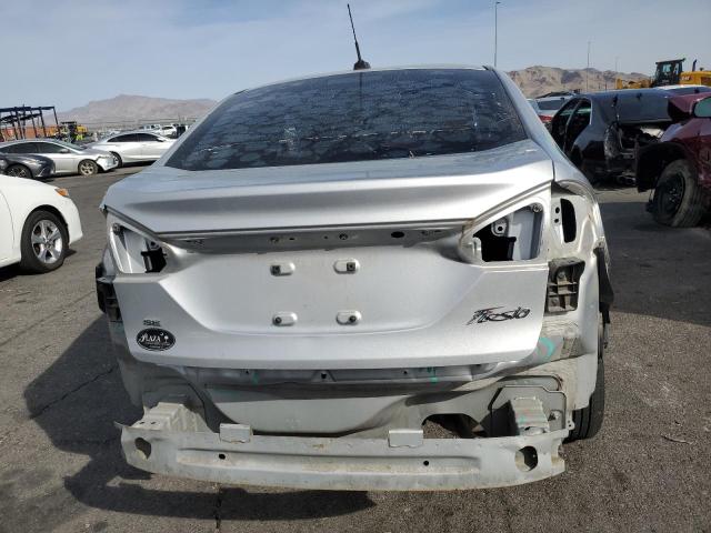  FORD FIESTA 2017 Серебристый
