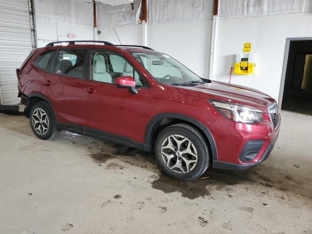  SUBARU FORESTER 2020 Czerwony