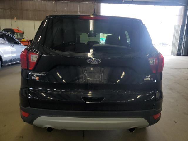  FORD ESCAPE 2019 Czarny
