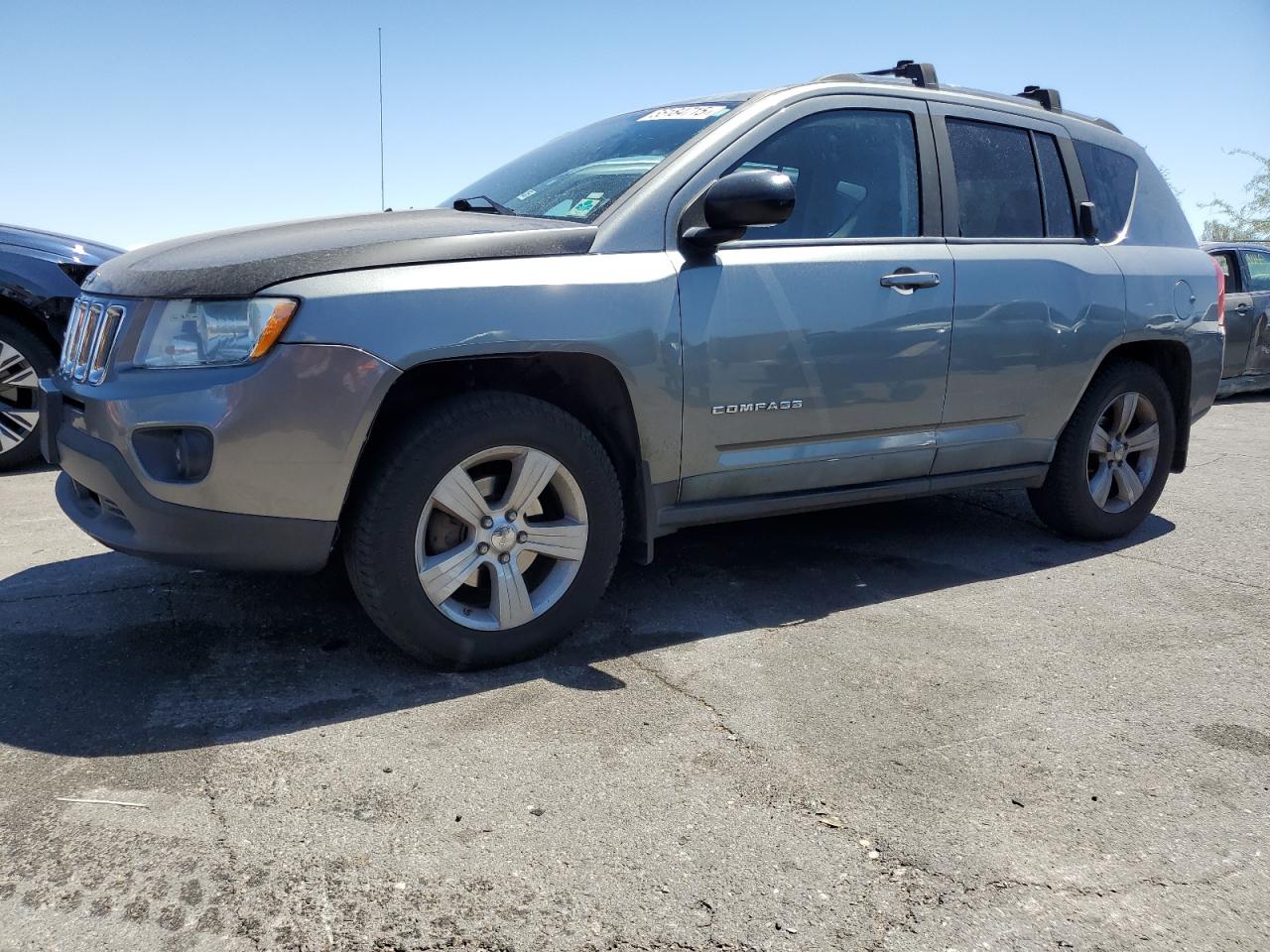 2011 Jeep Compass Sport zu verkaufen in North Las Vegas, NV - Minor Dent/Scratches