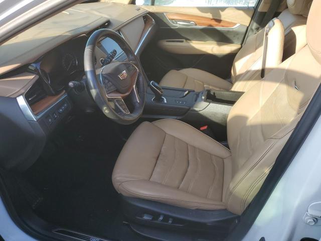  CADILLAC XT5 2019 Biały