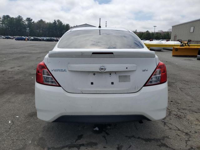  NISSAN VERSA 2018 White