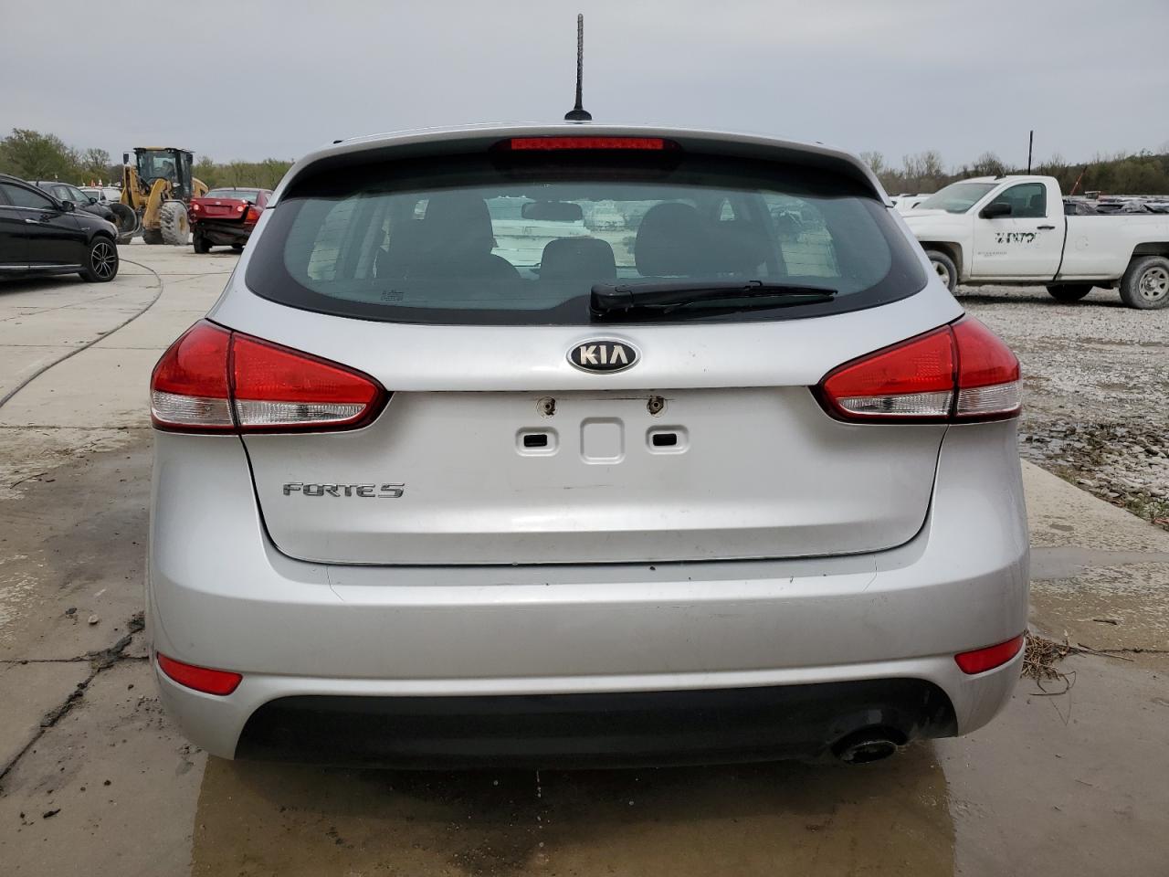 2017 Kia Forte Lx VIN: KNAFK5A81H5706346 Lot: 52884975